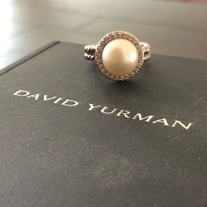 David Yurman Pearl ring sz 4.5